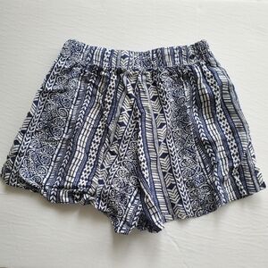 G21 | Printed Patterned Drawstring Shorts